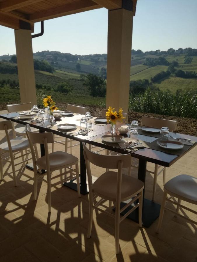 Vila Casale Dei Cinque Colli Ostra Exteriér fotografie