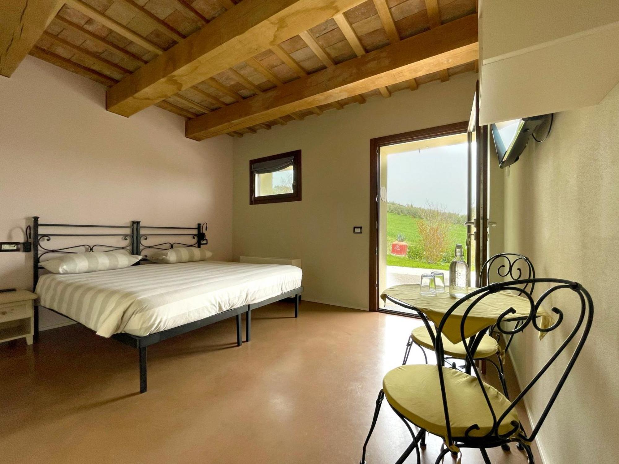 Vila Casale Dei Cinque Colli Ostra Exteriér fotografie