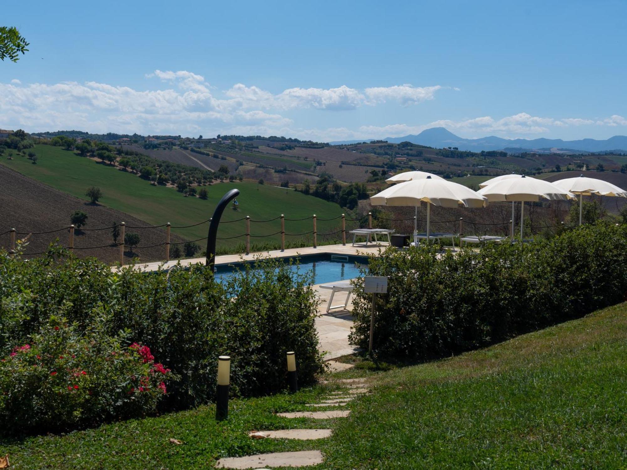 Vila Casale Dei Cinque Colli Ostra Exteriér fotografie